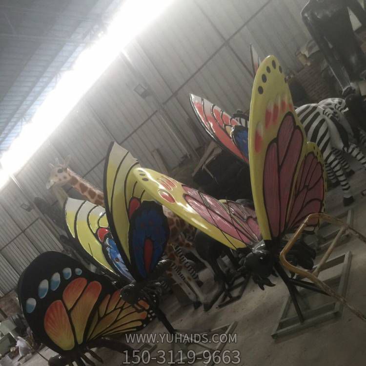 玻璃钢彩绘仿铜昆虫景观蝴蝶雕塑