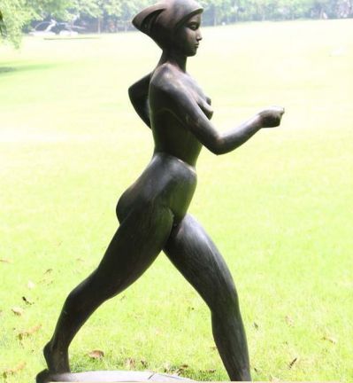 玻璃钢铸铜美女子竞走体育运动主题广场公园雕塑
