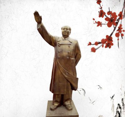 景区铜雕挥手的毛泽东雕塑
