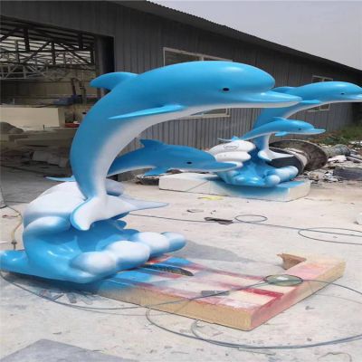 海洋馆摆放玻璃钢卡通海豚小品景观雕塑
