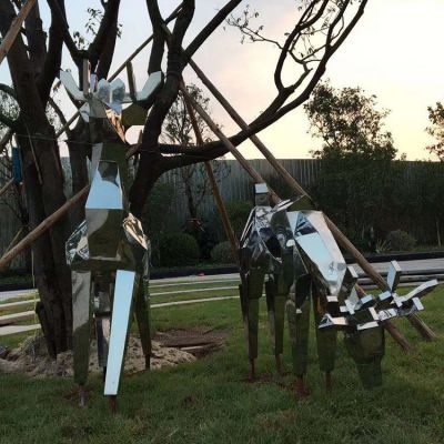 几何户外不锈钢块面抽象鹿雕塑