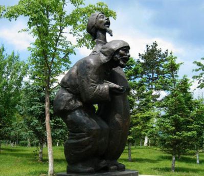 公园唱歌的陕西人物铜雕唱雕塑