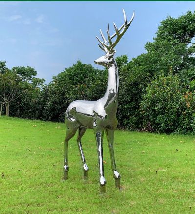 公园不锈钢镜面鹿雕塑