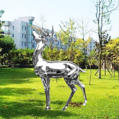 园林景观不锈钢镜面鹿雕塑