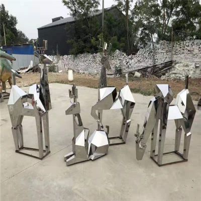 商场户外摆放不锈钢几何鹿动物景观雕塑