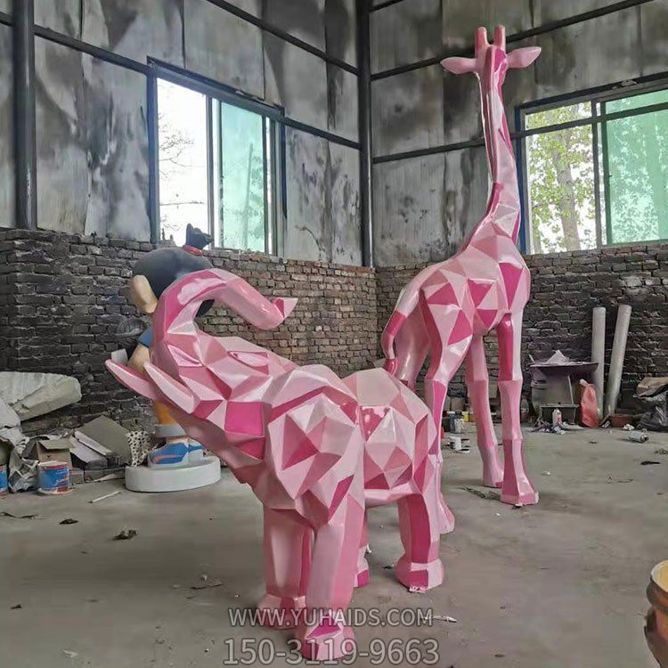 玻璃钢几何彩绘大象长颈鹿动物游乐园摆件雕塑