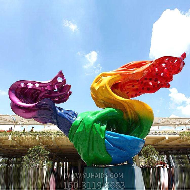 城市户外广场摆放玻璃钢彩绘抽象丝带艺术景观雕塑