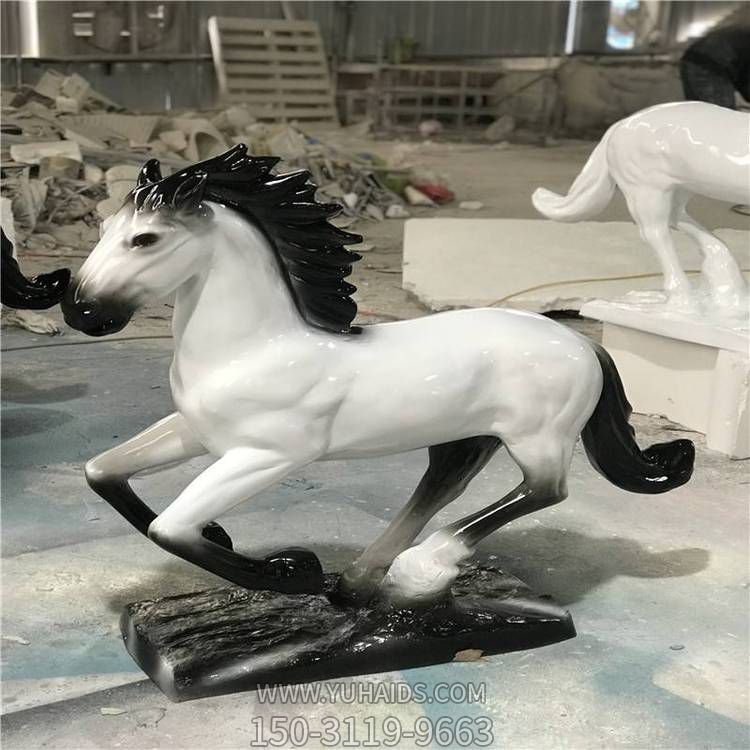 玻璃钢动物马雕塑园林景观摆件