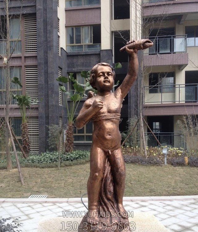 街道欧式小男孩玻璃钢仿铜人物儿童雕塑