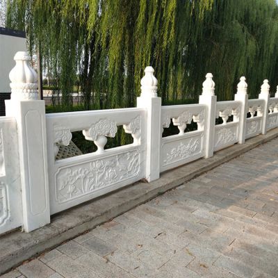 小区景观河道汉白玉镂空栏板雕塑
