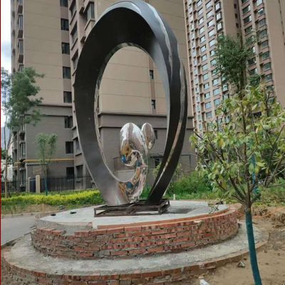 园林广场摆放不锈钢抽象艺术造型景观雕塑