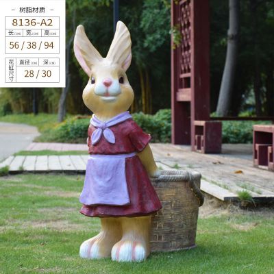 广场摆件树脂彩绘兔子雕塑