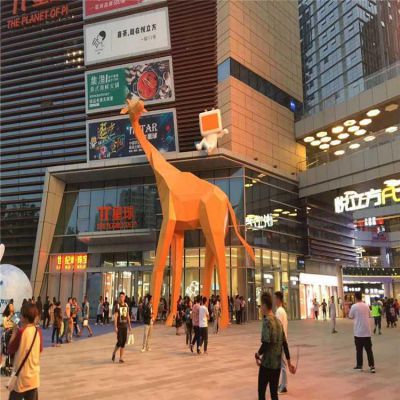 广场大型抽象动物几何长颈鹿雕塑