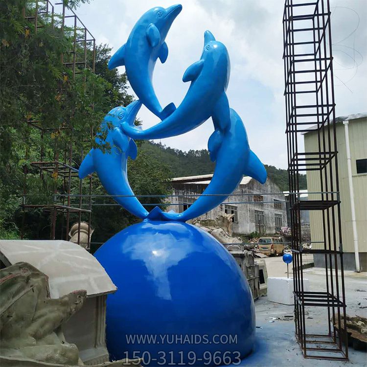 景区四只球上蓝色不锈钢海豚雕塑