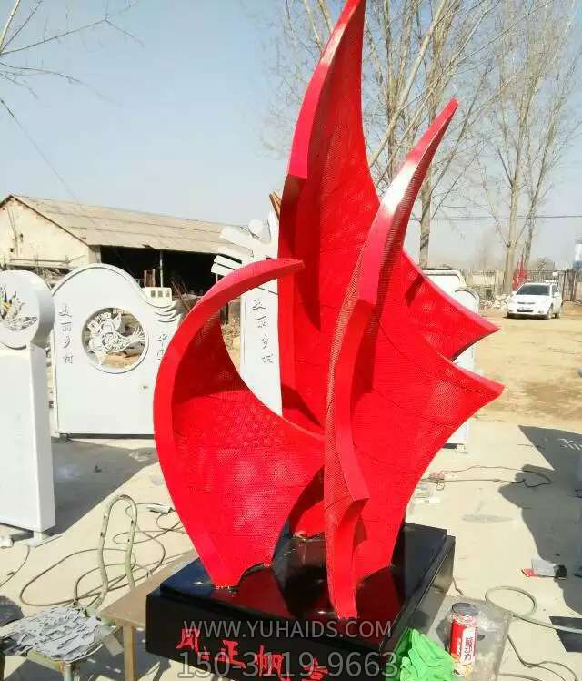 玻璃钢抽象户外红色帆雕塑