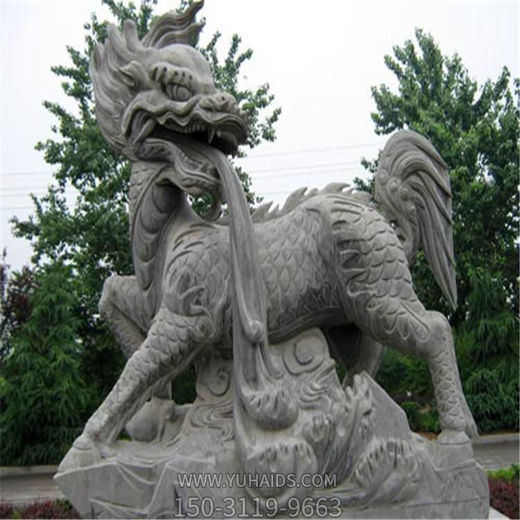 公园景区大型青石石雕麒麟雕塑