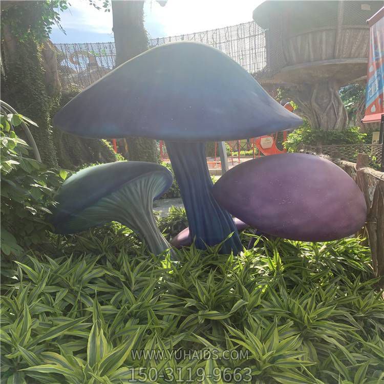 户外草坪不锈钢仿真植物蘑菇雕塑