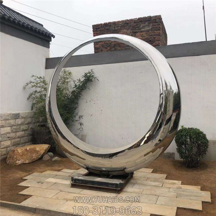 不锈钢镜面户外广场水景摆件圆环雕塑