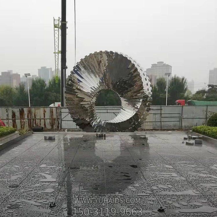 户外抽象不锈钢圆环雕塑