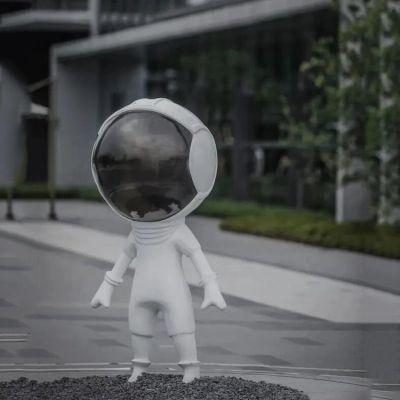 公园玻璃钢卡通创意太空机器人雕塑