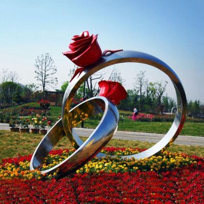 不锈钢镜面水景大型广场地标雕塑