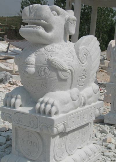 汉白玉石雕镇宅辟邪神兽貔貅雕塑