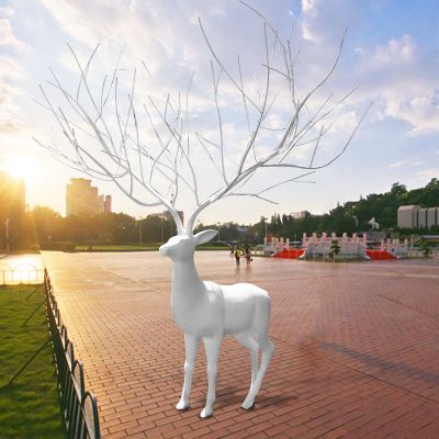 公园大型仿真动物玻璃钢鹿雕塑