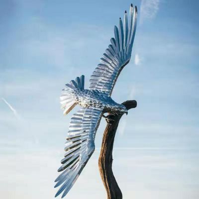 不锈钢镜面创意飞翔的老鹰雕塑