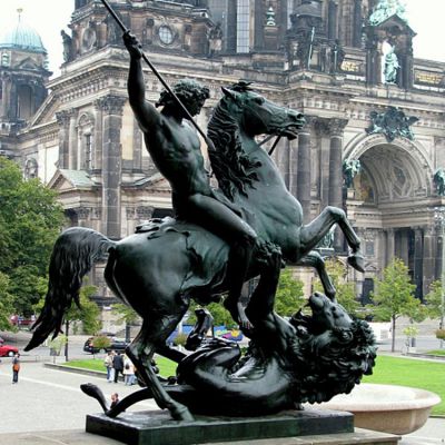 城市广场大型骑马的勇士人物雕塑