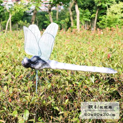 园林喷水灰色玻璃钢蜻蜓雕塑