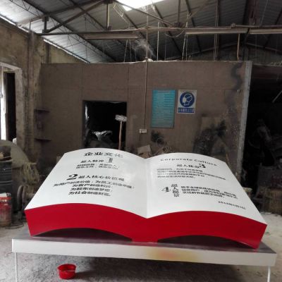 厂家定制书本玻璃钢房地产商业美陈雕塑