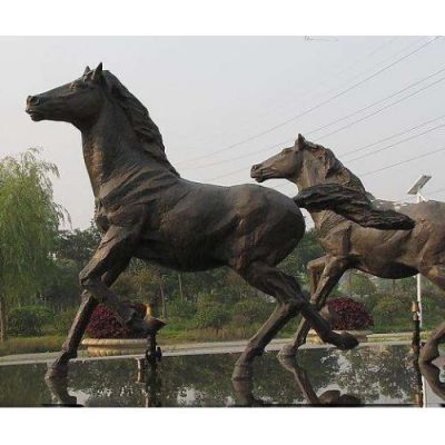 广场摆放铸铜马动物喷泉水景观雕塑