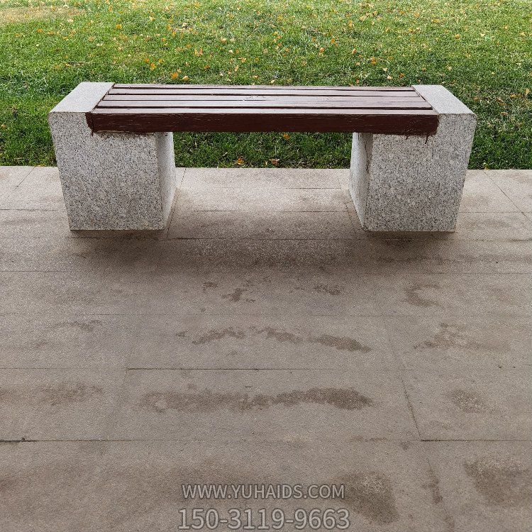 防腐木石头坐凳雕塑