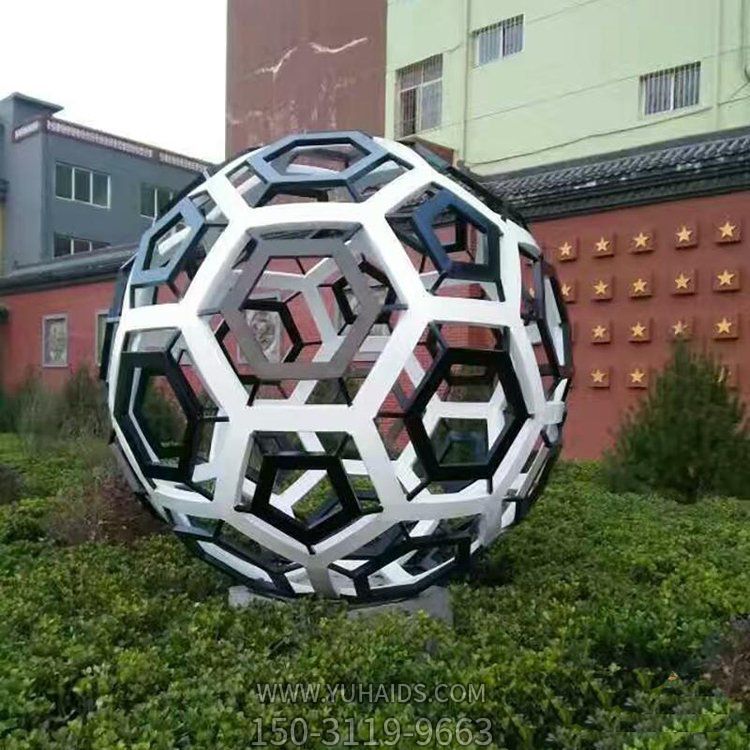 不锈钢几何镂空球企业草丛装饰景观摆件雕塑
