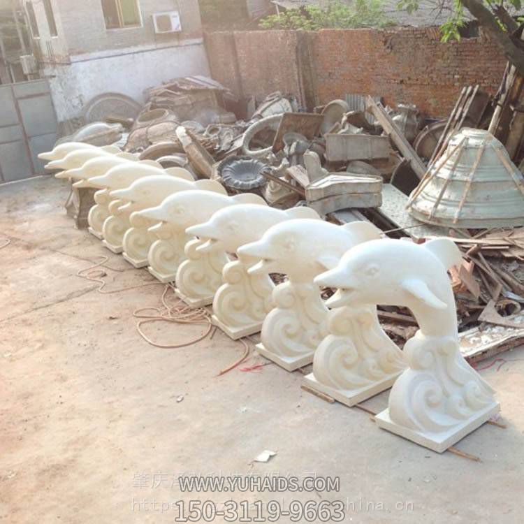 砂岩圆雕海豚喷水池酒店别墅水景雕塑摆件