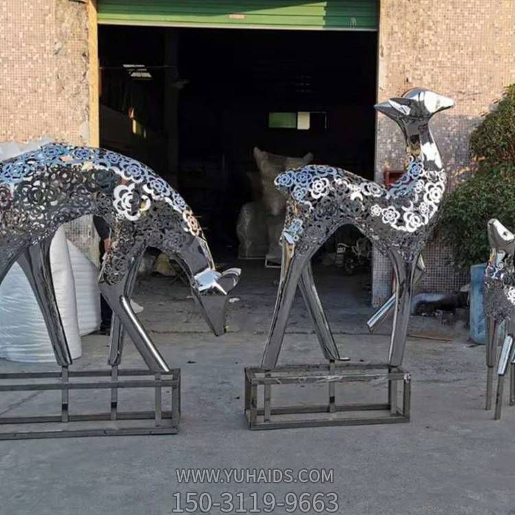 不锈钢镂空几何户外园林景观抽象小鹿雕塑