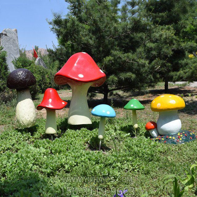 户外操场玻璃钢卡通园林景观蘑菇摆件雕塑