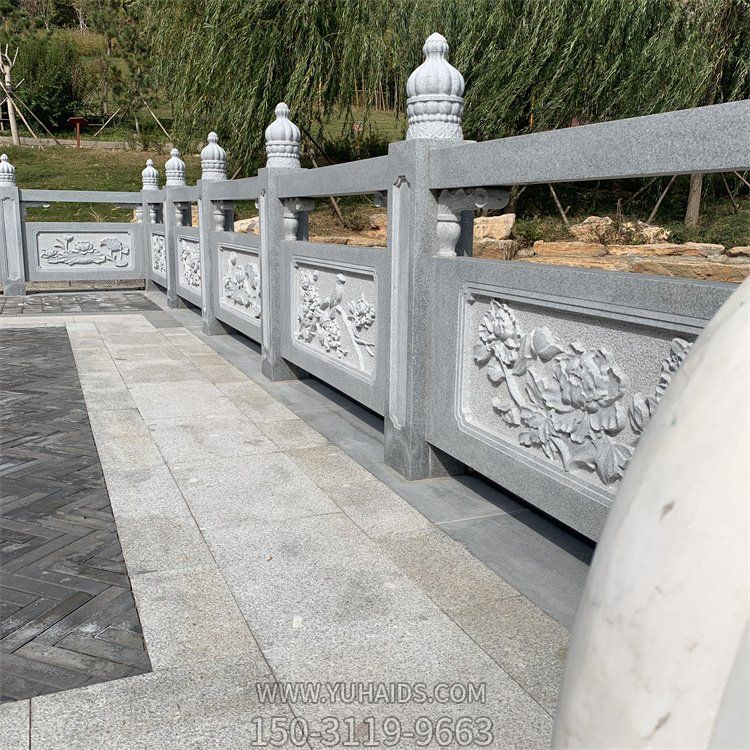 石雕栏杆，菊花纹石栏板雕塑