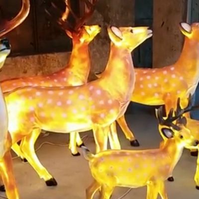 户外园林玻璃钢创意太阳能发光照明鹿