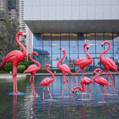 房产草坪摆放玻璃钢火烈鸟动物雕塑