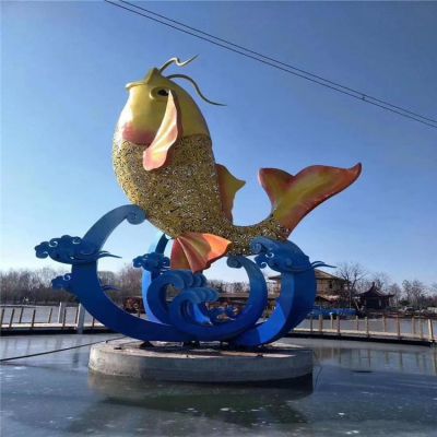 户外广场大型水景不锈钢彩绘园林景观鲤鱼摆件