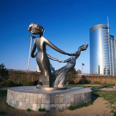 广场户外公园抽象不锈钢跳舞的人物雕塑