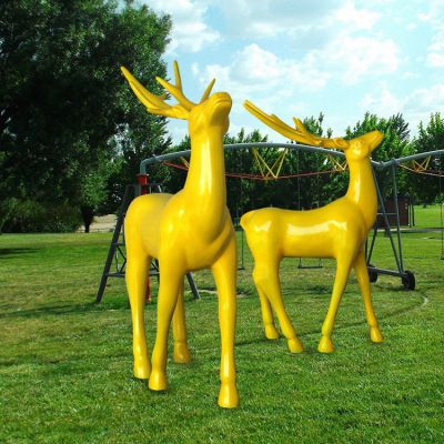 黄色抬头鹿，玻璃钢梅花鹿