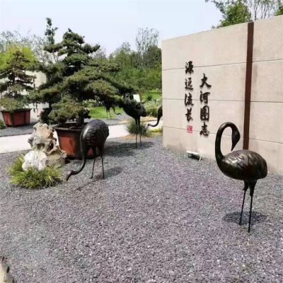 仿铜生态园动物园抽象仙鹤雕塑