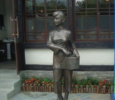 古代人物广场铜雕女孩采茶雕塑