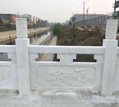 河道桥梁安置汉白玉浮雕围栏扶手