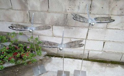 公园园林镜面三只不锈钢蜻蜓雕塑
