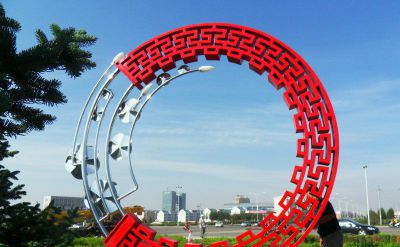 中国元素公园镂空抛光不锈钢花环雕塑