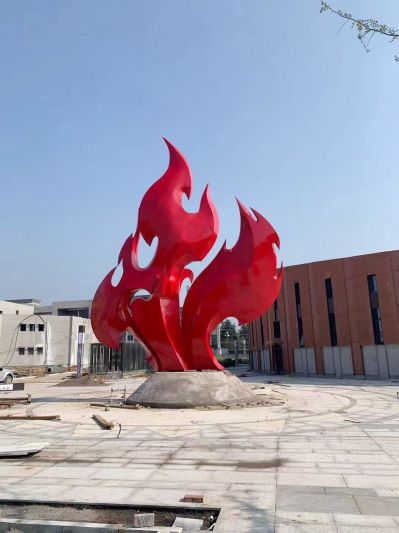 大学操场抽象不锈钢火苗雕塑