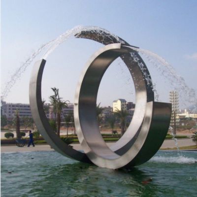 酒店广场摆放大型不锈钢抽象半圆喷水景观雕塑